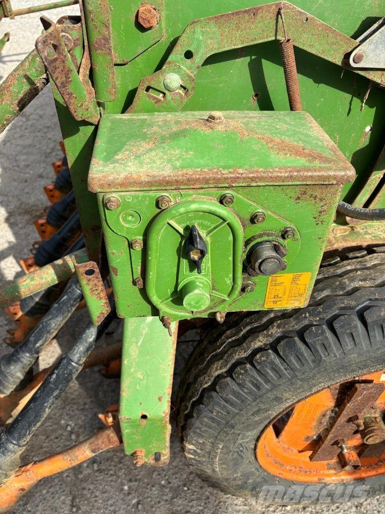 Amazone D8-30 Super Mibzerler