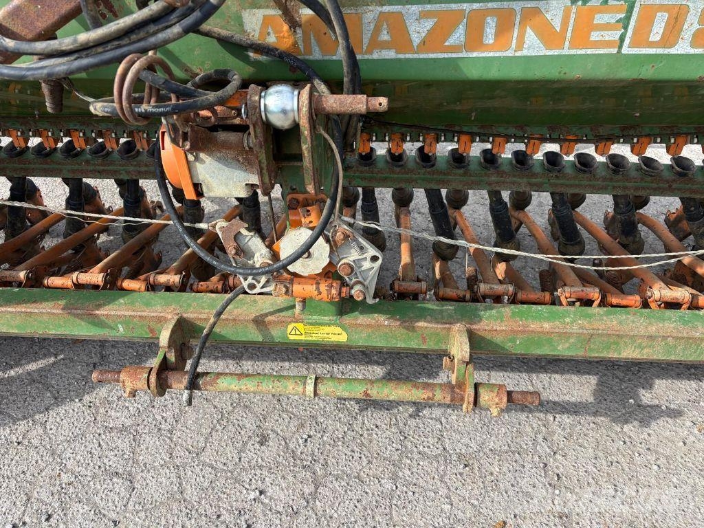 Amazone D8-30 Super Mibzerler