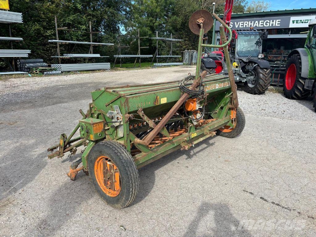 Amazone D8-30 Super مثاقيب