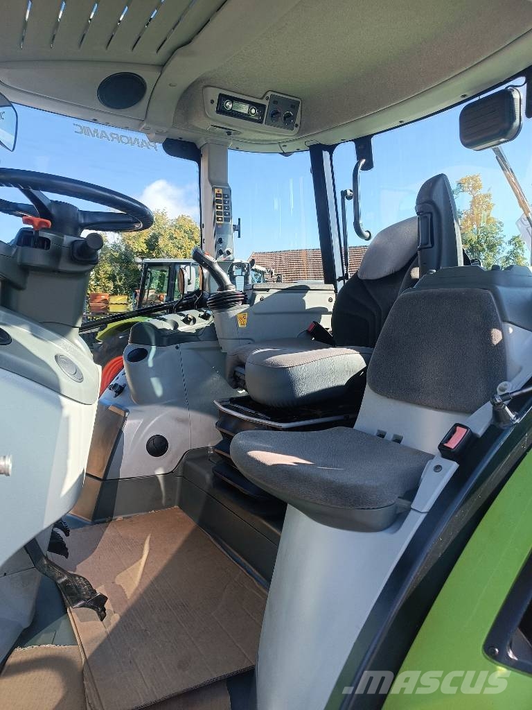 CLAAS Arion 420 CIS Tractoren