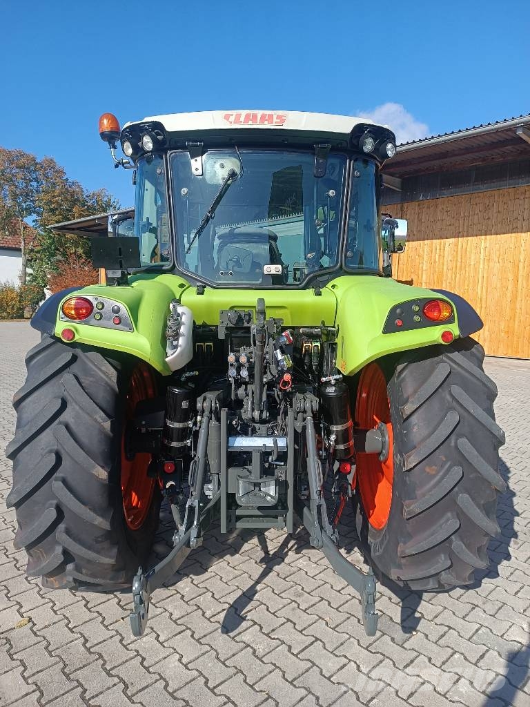 CLAAS Arion 420 CIS Tractoren
