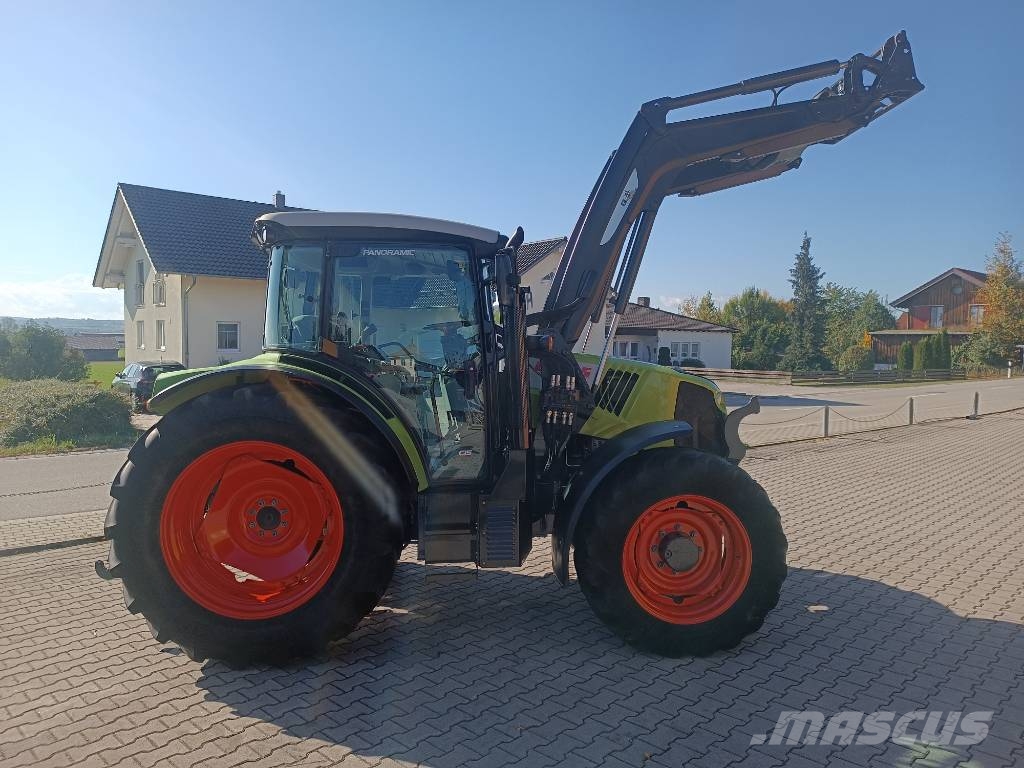 CLAAS Arion 420 CIS Tractoren