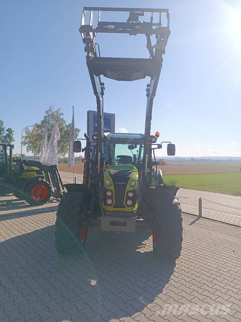 CLAAS Arion 420 CIS Tractoren