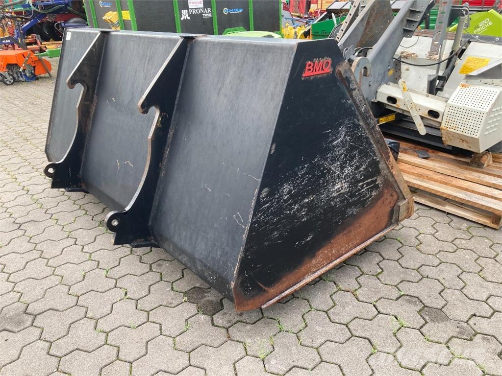 Sonstige BMO Leichtgutschaufel 2500 mm Muut maatalouskoneet