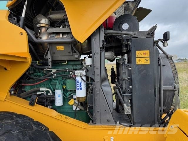Volvo L 70 H 轮式装载机