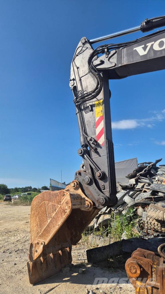 Volvo EW205E Hjulgrävare