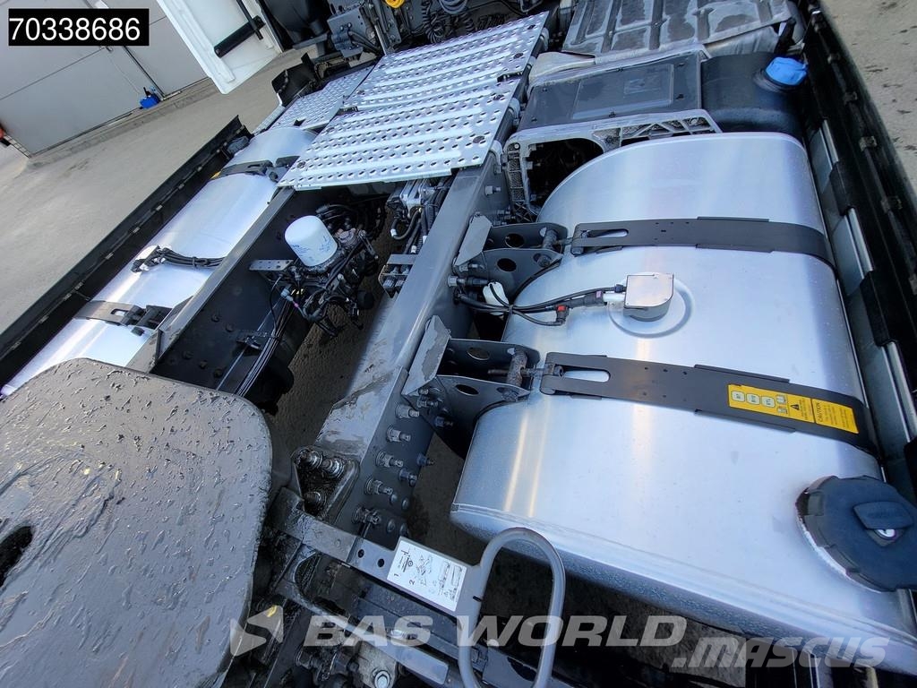 Volvo FH 500 FH 4X2 XL NL-Truck 2xTanks I-ParkCool Sadulveokid