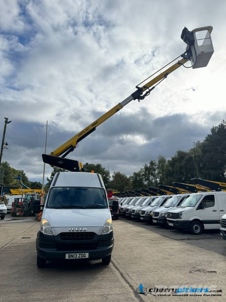 Iveco Daily Versalift ET38 Cherry Picker المنصات الهوائية المثبتة على شاحنة