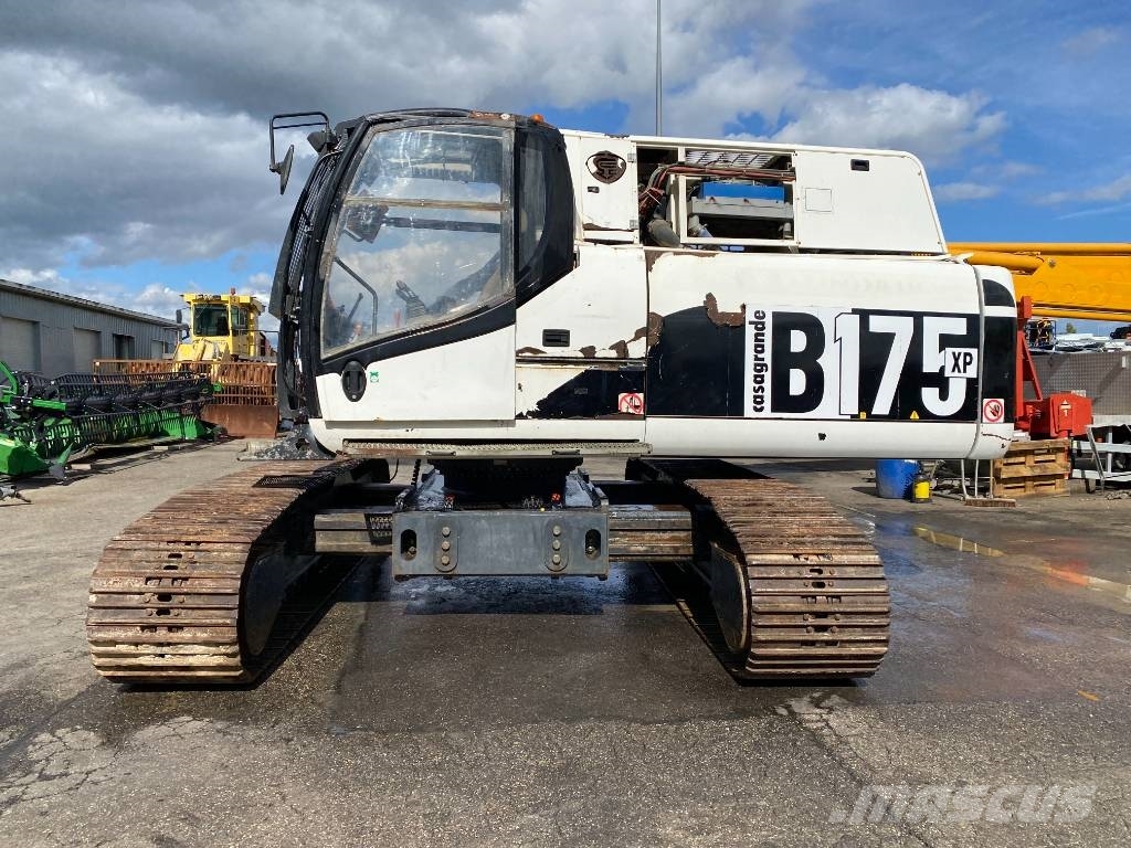 Casagrande B 175 XP 1er Main/Origine Française endommagée Waterwell drill rigs
