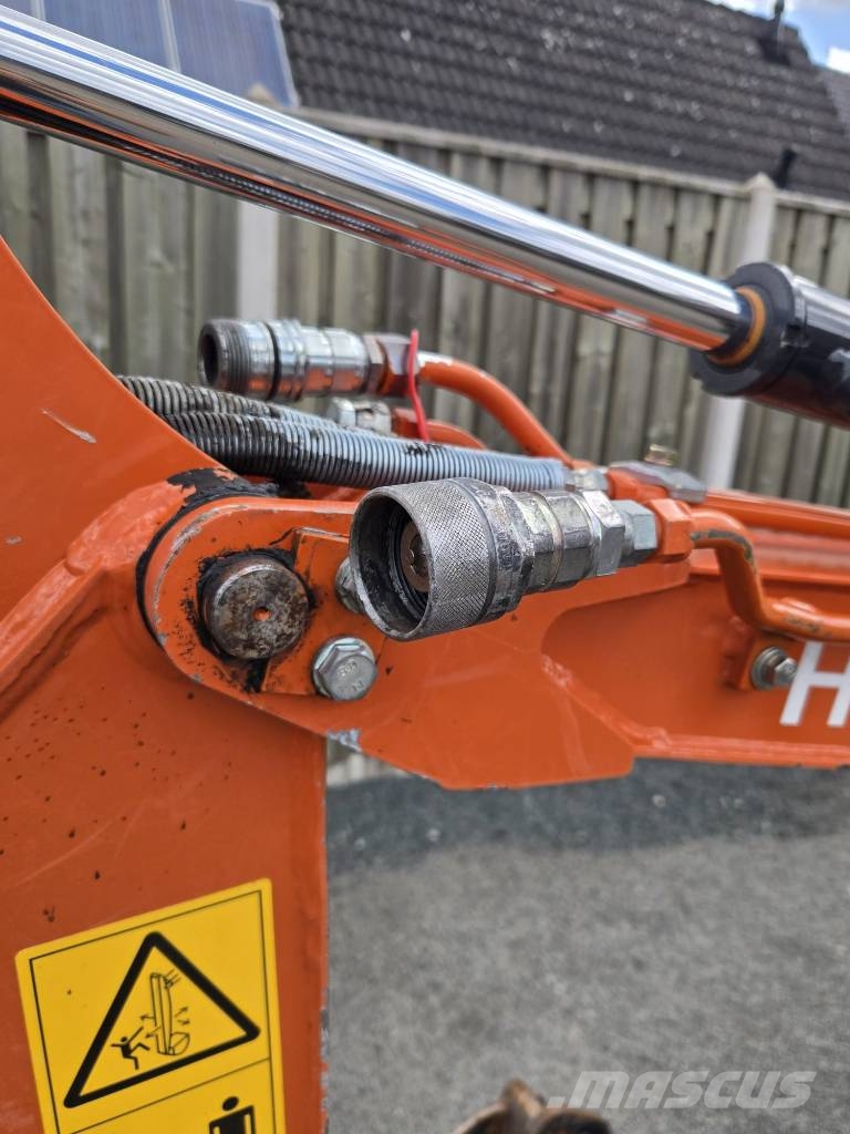 Hitachi ZX 10 U-6 YSR Miniescavadeiras < 7t (Mini escavadeiras)
