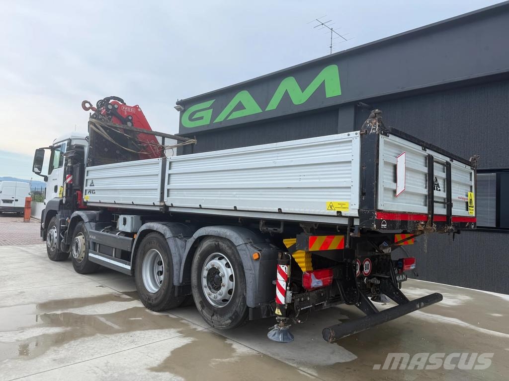 MAN TGS 35.470 Kipper + Kran Fassi F485 8x2 Camion benne