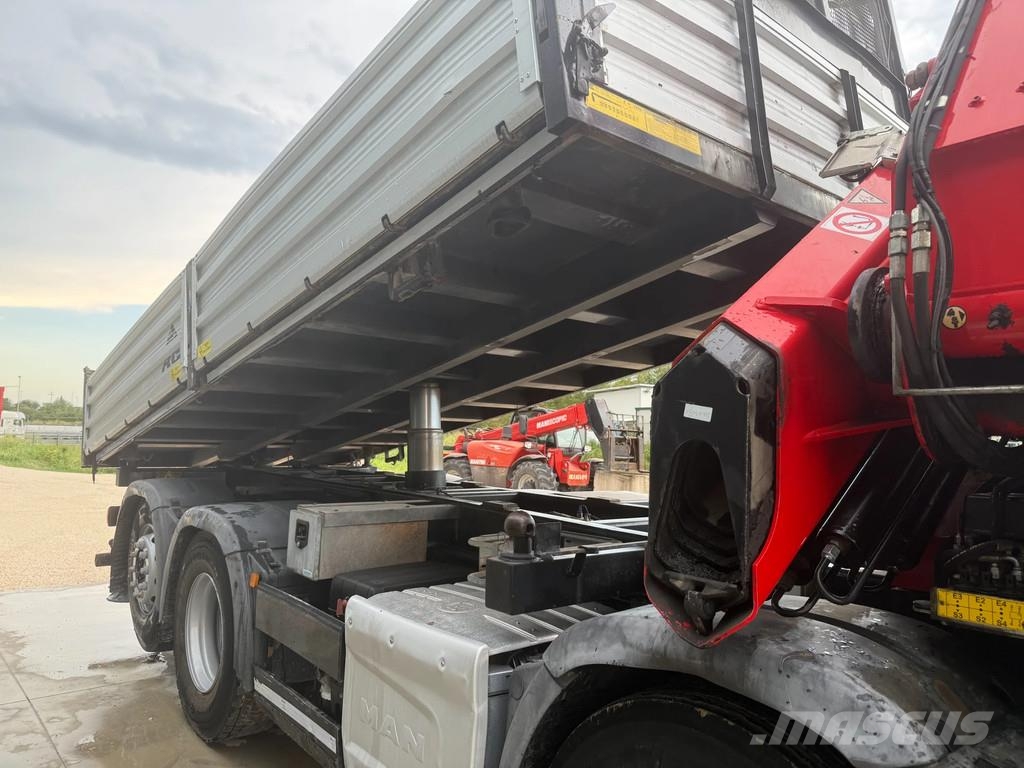 MAN TGS 35.470 Kipper + Kran Fassi F485 8x2 Camion benne