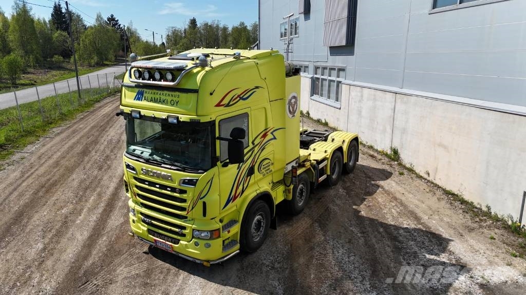 Scania R 730 8X4 Vilcēji