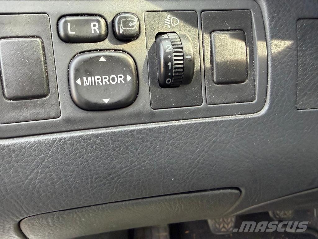 Toyota Avensis Station Wagon - Manual Gearbox - Airco - P Auto's