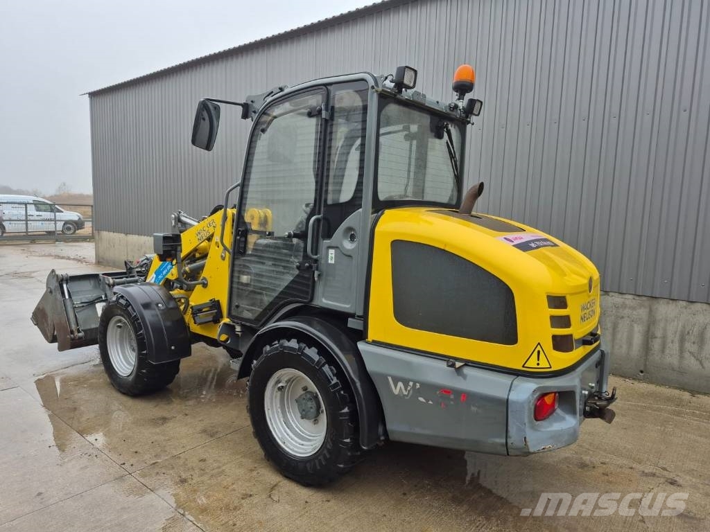 Wacker Neuson WL 34 輪胎式裝載機