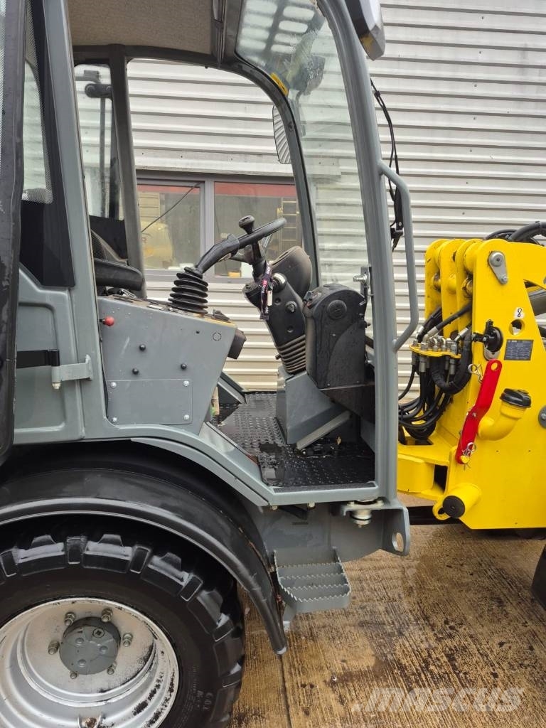 Wacker Neuson WL 34 輪胎式裝載機