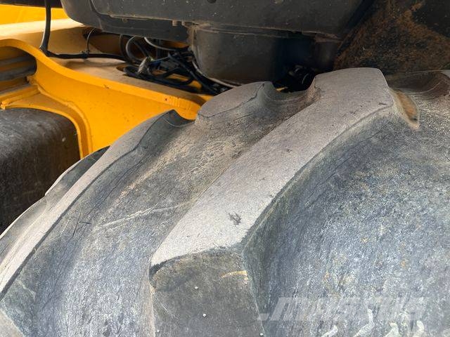 JCB 3CX AEC Kazıcı yükleyiciler - beko loder