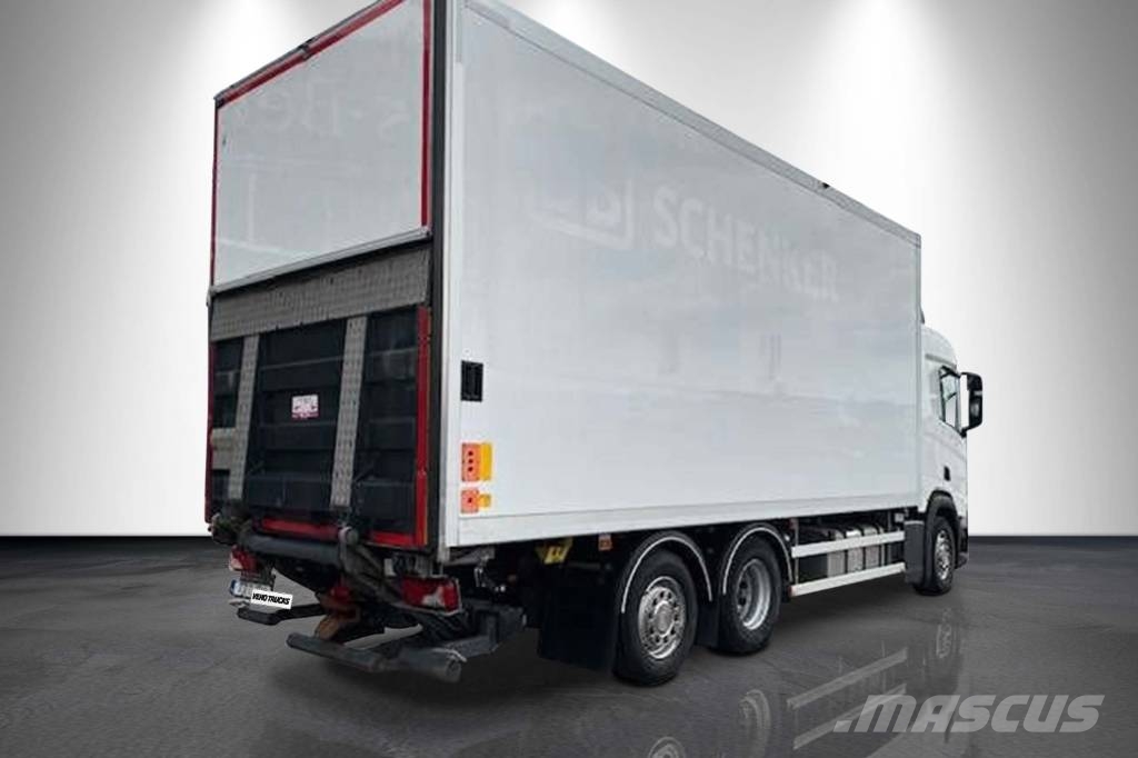 Scania R450B6X2*4NB ボックスボディー、ウイング、箱車