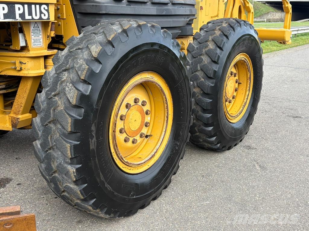 CAT 140H Greideri