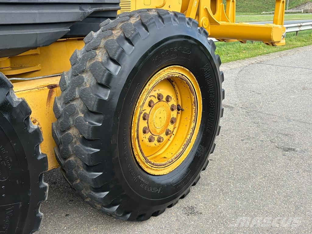 CAT 140H Greideri