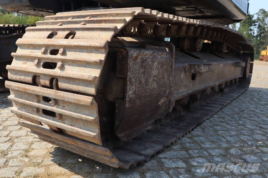 Hyundai HX235LCR Rupsgraafmachines
