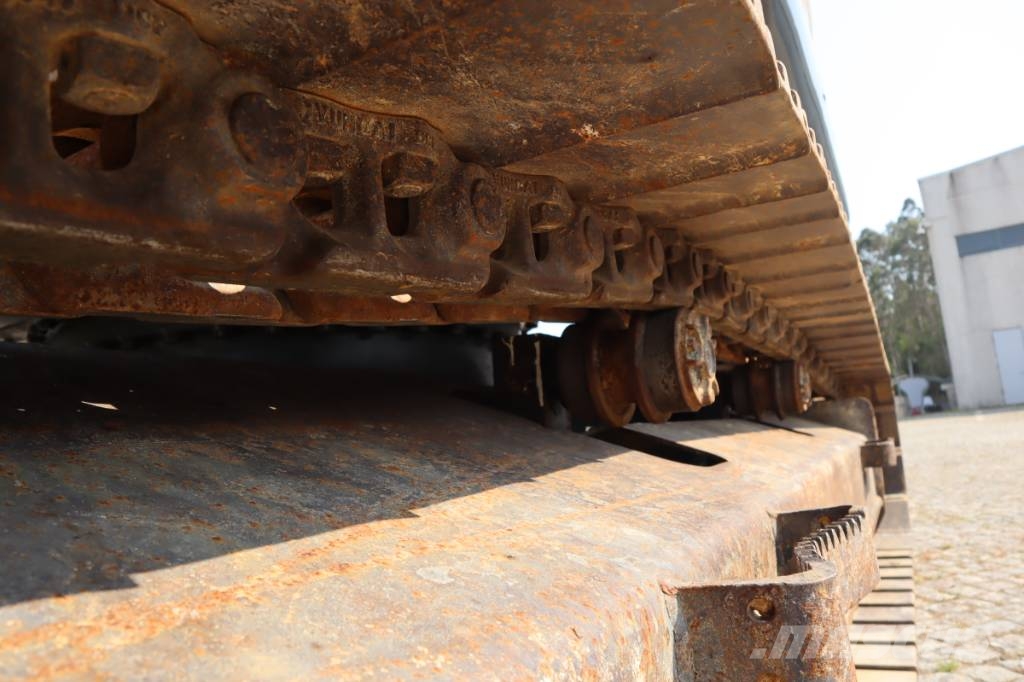 Hyundai HX235LCR Rupsgraafmachines
