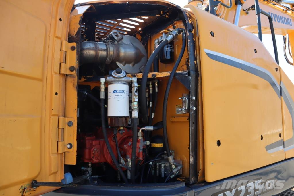 Hyundai HX235LCR Rupsgraafmachines