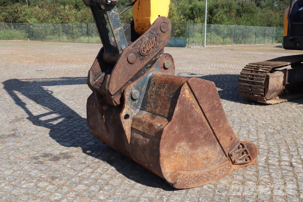 Hyundai HX235LCR Rupsgraafmachines