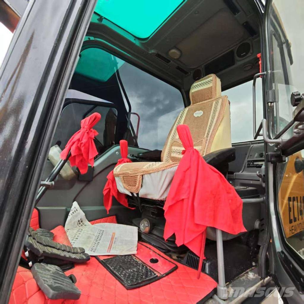 Volvo EC 140 حفارات زحافة