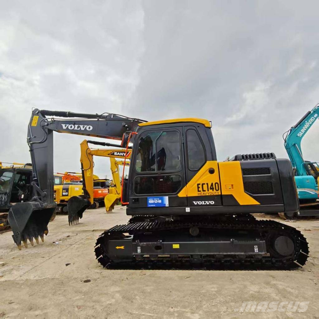 Volvo EC 140 حفارات زحافة