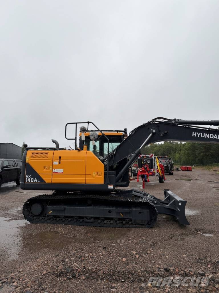 Hyundai HX 140 AL حفارات زحافة