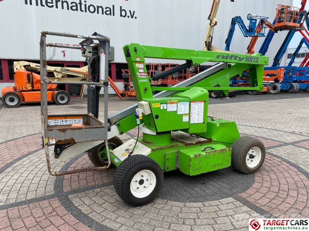 Niftylift HR12NDE Articulated HyBrid Boom Work Lift 1220cm Plataformas de braço compactas auto-propulsão