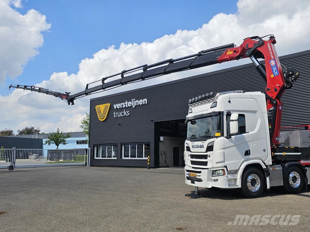 Scania R590 V8 8x2 / HMF 9520 CRANE - JIB - WINCH / TRACT Tahače