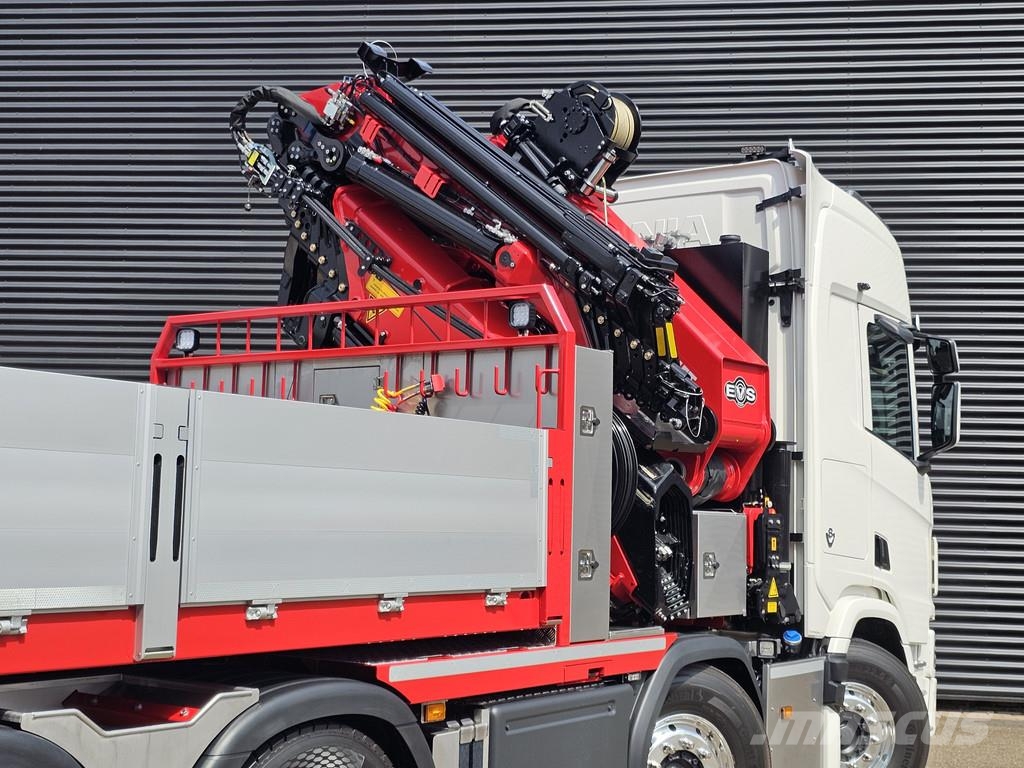 Scania R590 V8 8x2 / HMF 9520 CRANE - JIB - WINCH / TRACT Tahače