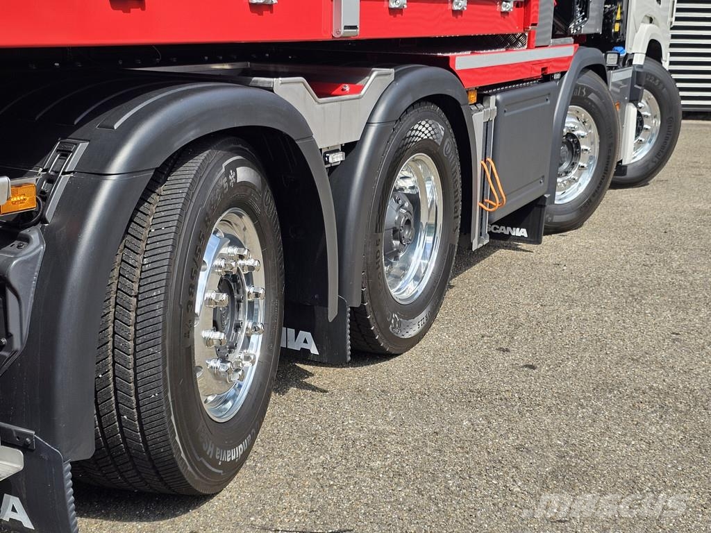 Scania R590 V8 8x2 / HMF 9520 CRANE - JIB - WINCH / TRACT Tahače