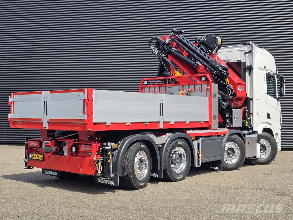 Scania R590 V8 8x2 / HMF 9520 CRANE - JIB - WINCH / TRACT Tahače