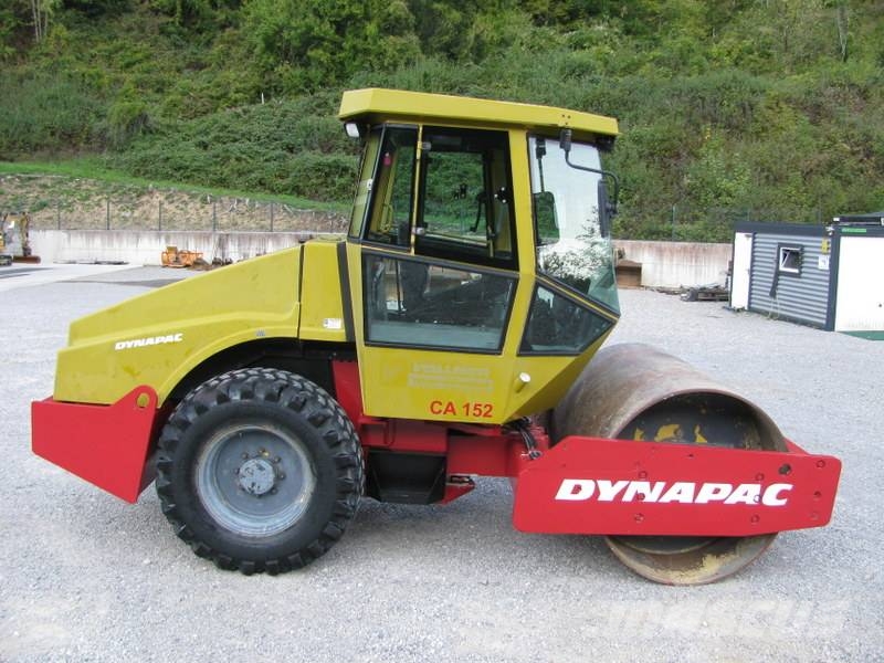 Dynapac CA152D teža 7.600kg 单轮压路机