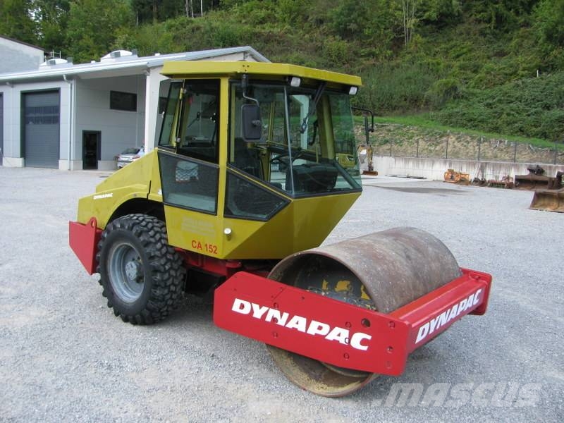 Dynapac CA152D teža 7.600kg 单轮压路机