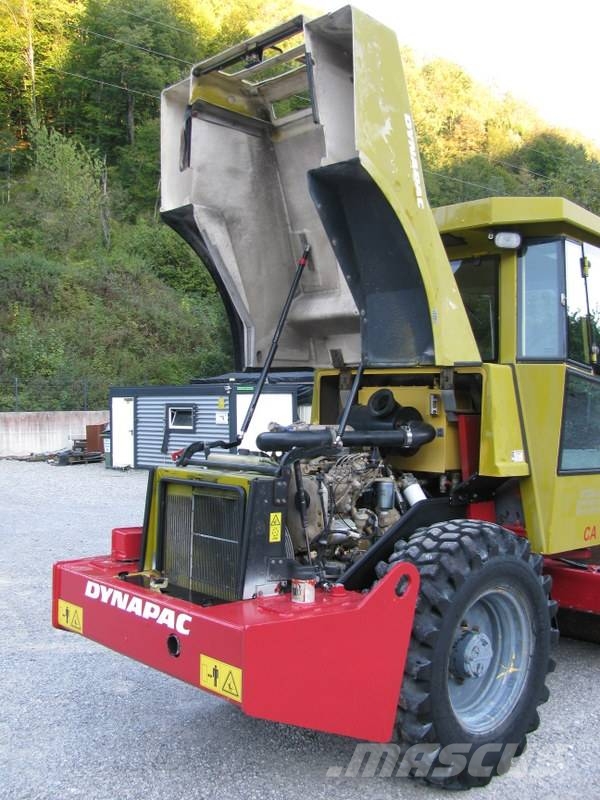 Dynapac CA152D teža 7.600kg 单轮压路机