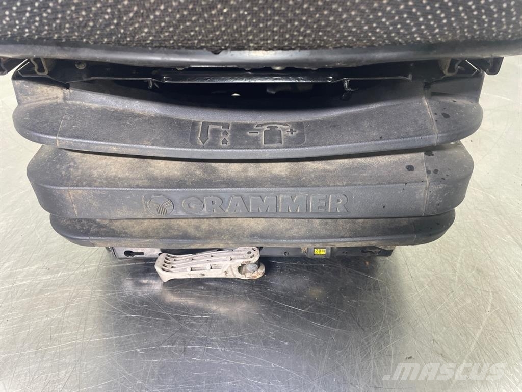 Liebherr A316-1081900-Grammer MSG85/722-Driver seat Kabinen