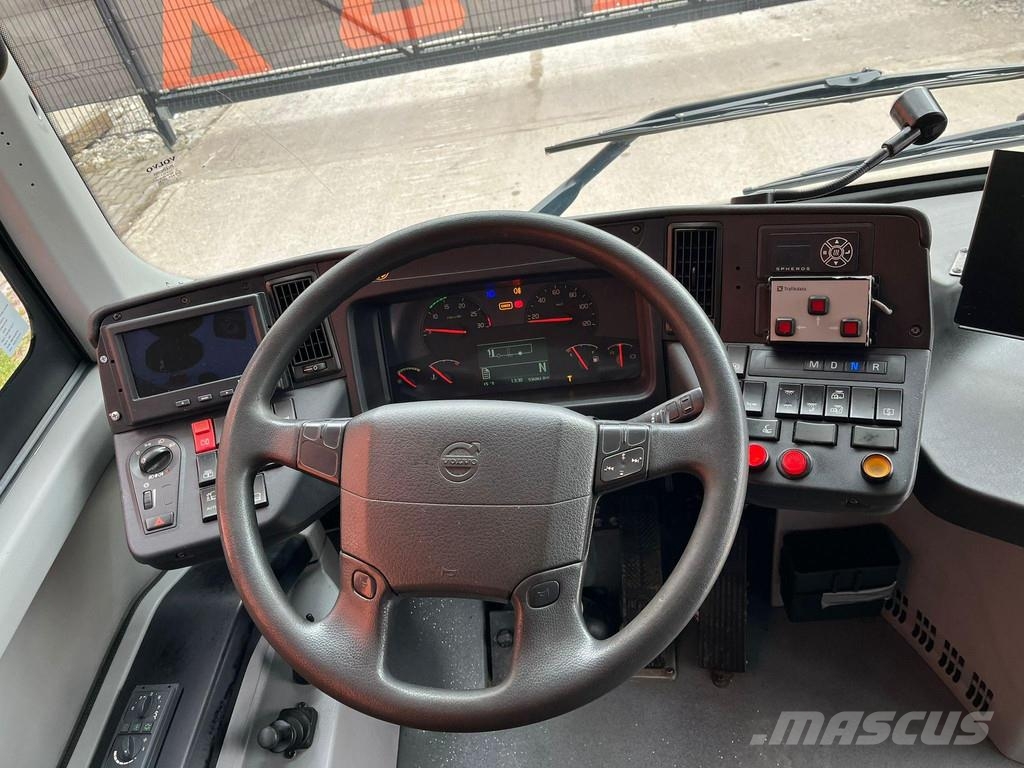 Volvo B8R 8900 LE 6x2*4 44 SEATS + 53 STANDING / AC / AU Međugradski autobusi