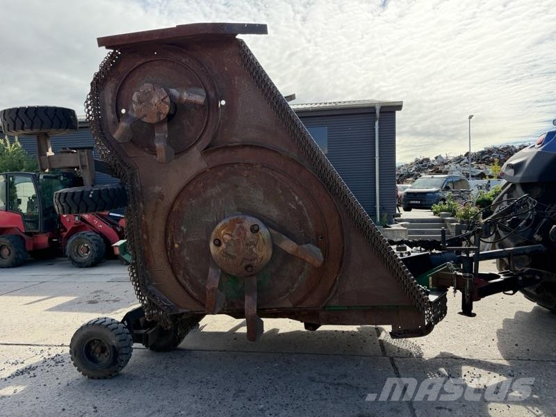 Spearhead MULTICUT 620 R Diger yol bakim makinalari