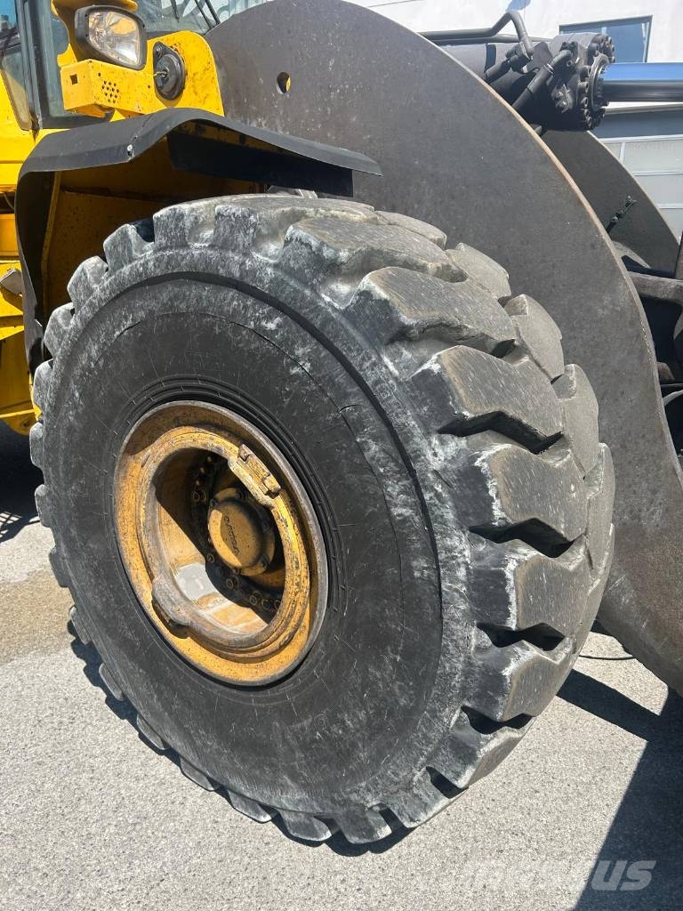 Volvo L250G Incarcator pe pneuri