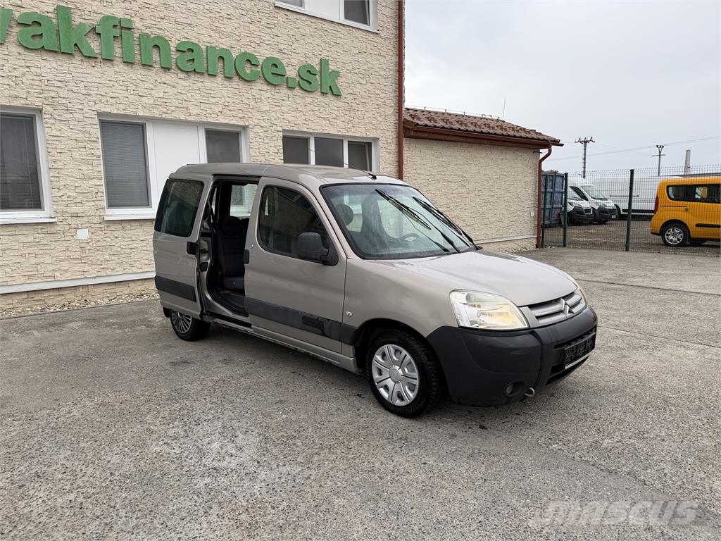 Citroën Citroen Berlingo VIN 219 PKWs