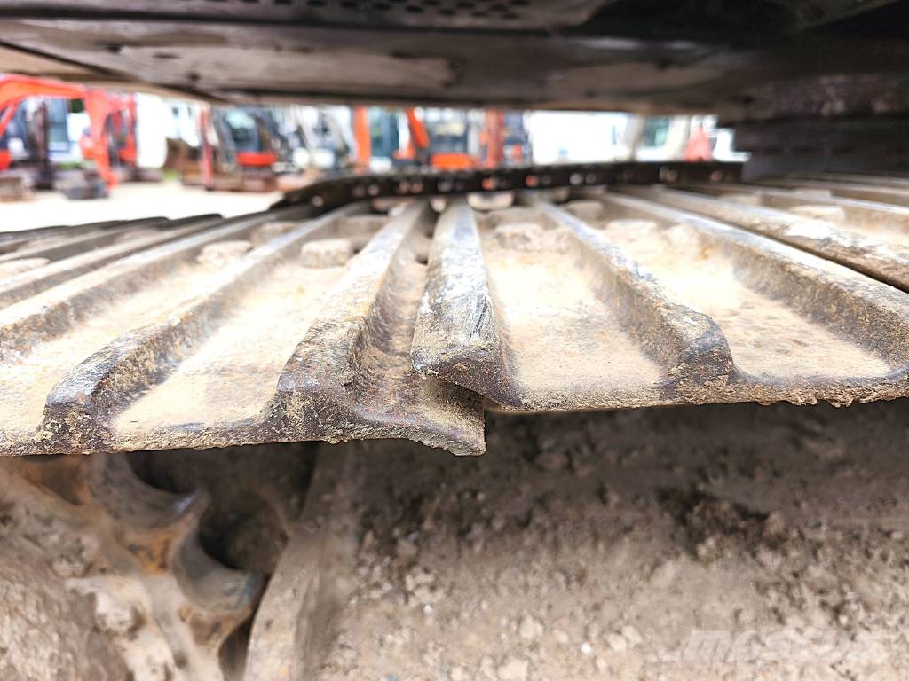 CASE CX 210 B Crawler excavators
