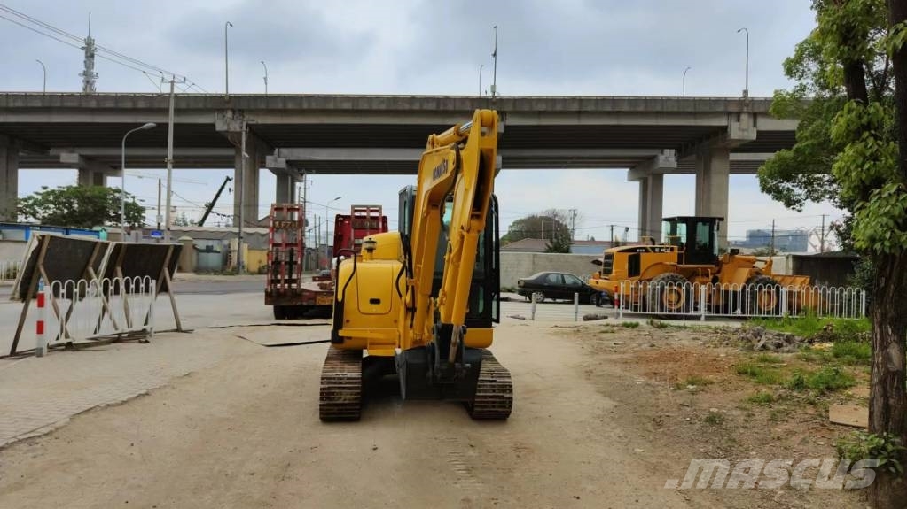 Komatsu PC 56-7 حفارات صغيرة أقل من 7 طن (حفارات صغيرة)