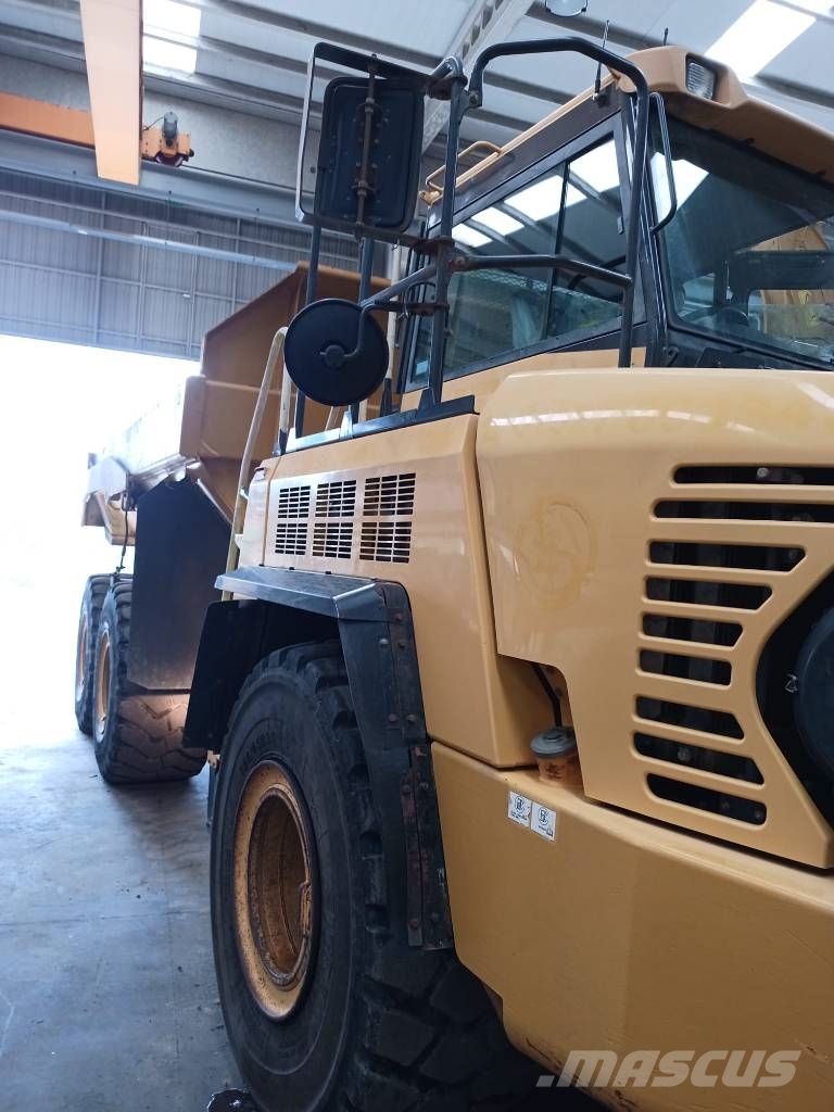 Komatsu HM 300-3 Karjeriniai savivarčiai