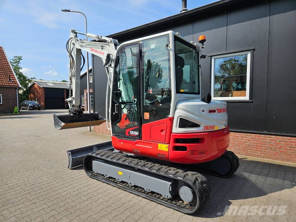 Takeuchi TB260 stage V Mini bageri < 7t