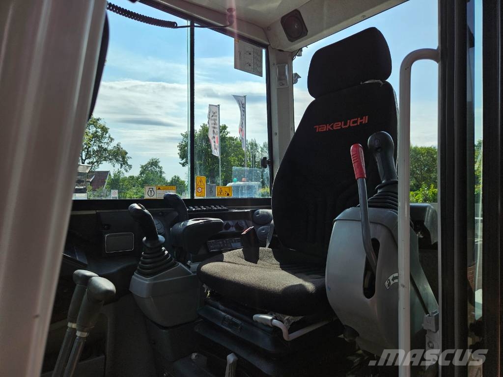 Takeuchi TB260 stage V Mini bageri < 7t