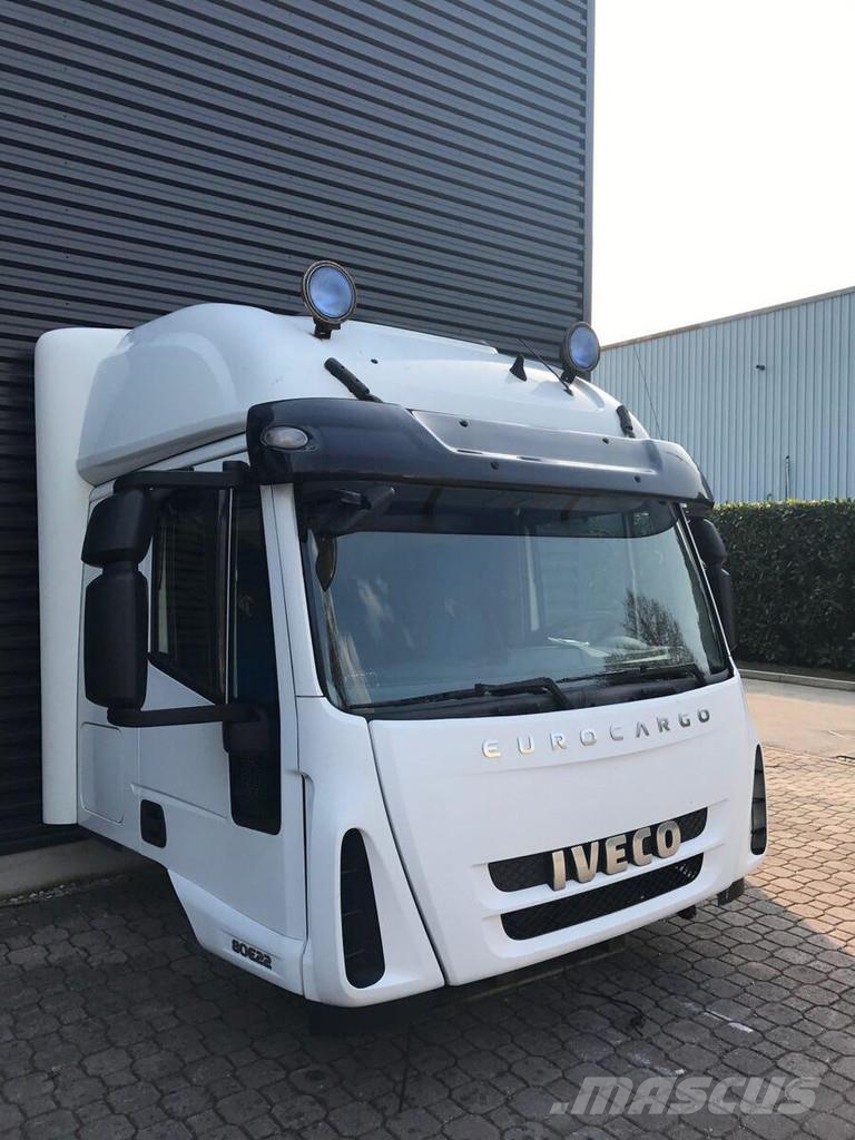 Iveco EUROCARGO HIGH ROOF EURO 5 2008 -> Kabine i unutrašnjost